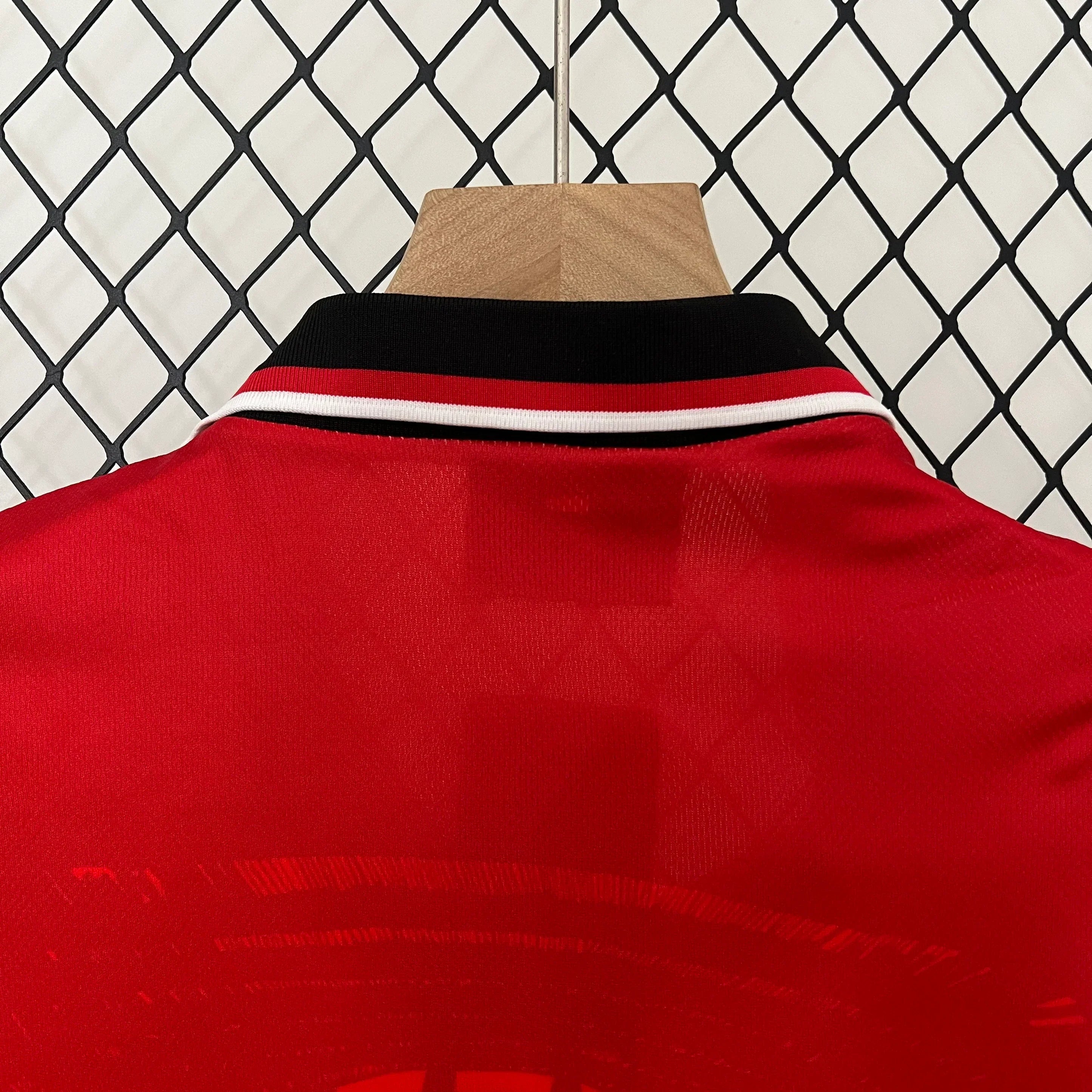 Manchester United Retro 94/96 Home Jersey Kids