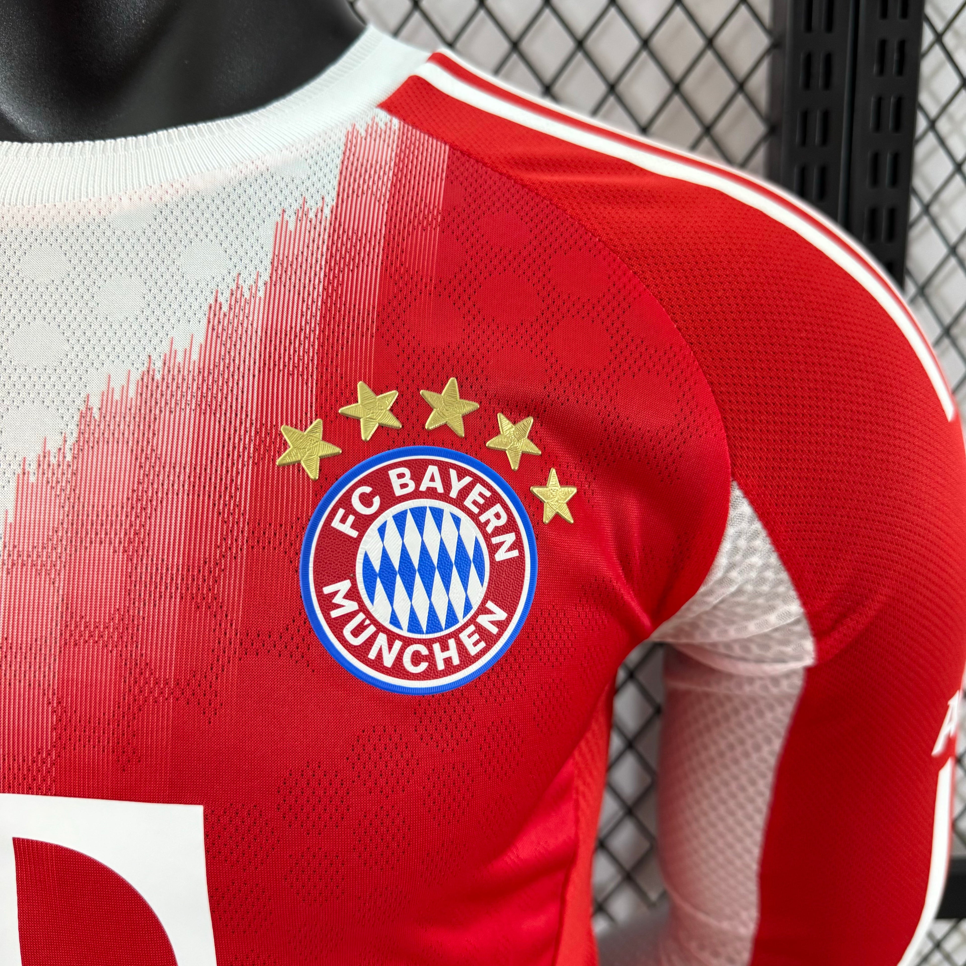 Bayern Munchen 2025-2026 Long Sleeve Home Kit