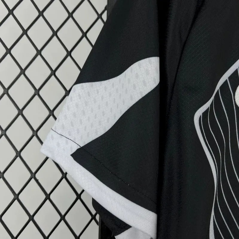 FC Barcelona “Noir Wave” Special Kit